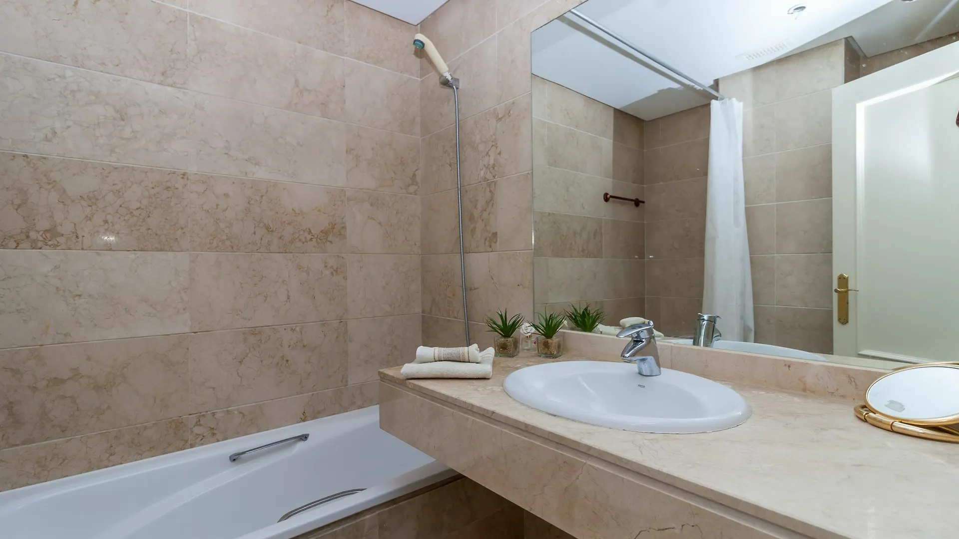 Apartment Duplex Azalea Golden Mile Marbella Canovas Spain