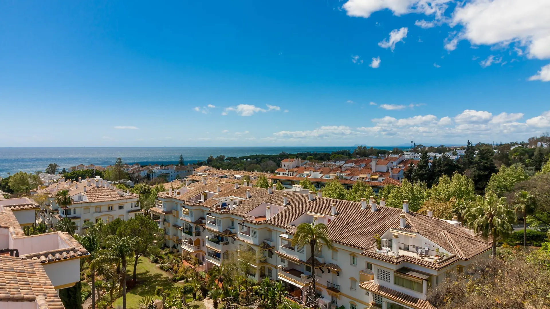 Duplex Azalea Golden Mile Marbella Canovas 0*,  Spain